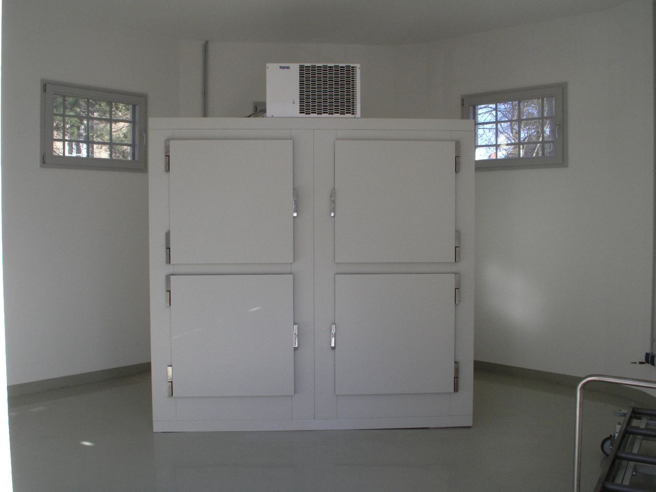 Leichenkühlzelle LKZ 4/4