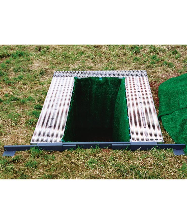 Grabmatten Typ „K“, mit Haken ,Satz Nr. 1, 150 cm tief hängend